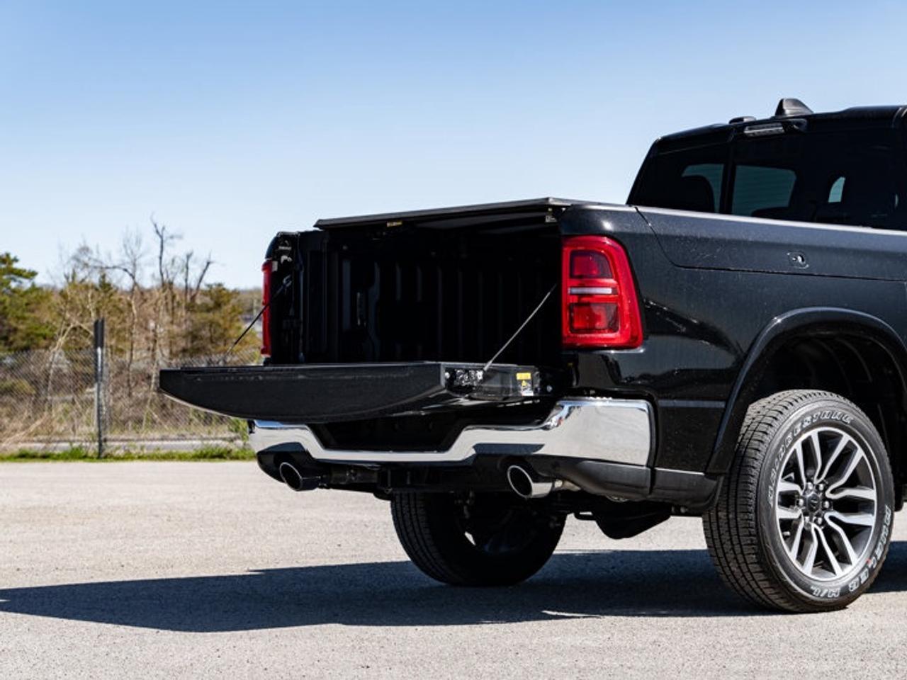 2025 RAM 1500 Limited Photo