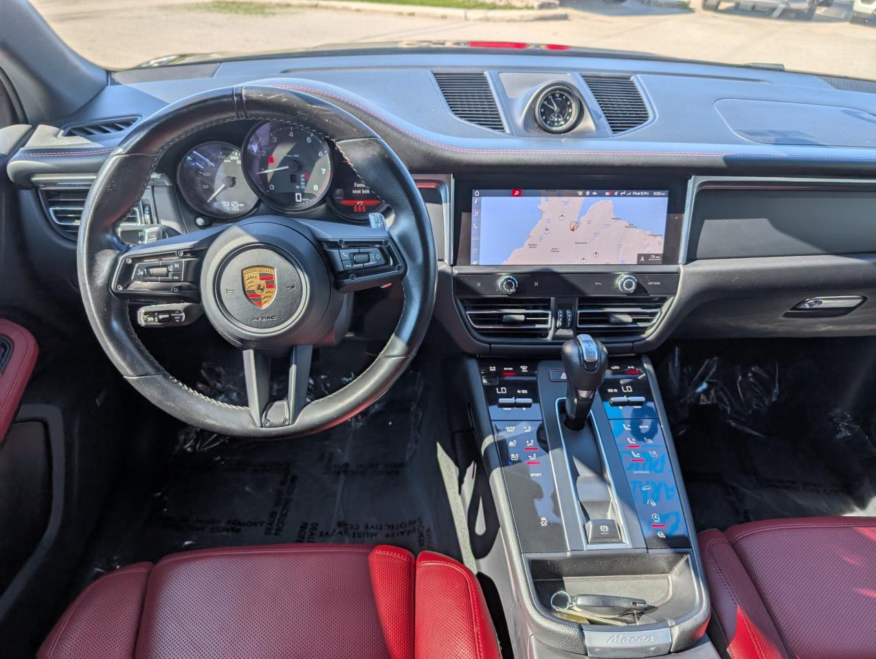 2022 Porsche Macan  Photo