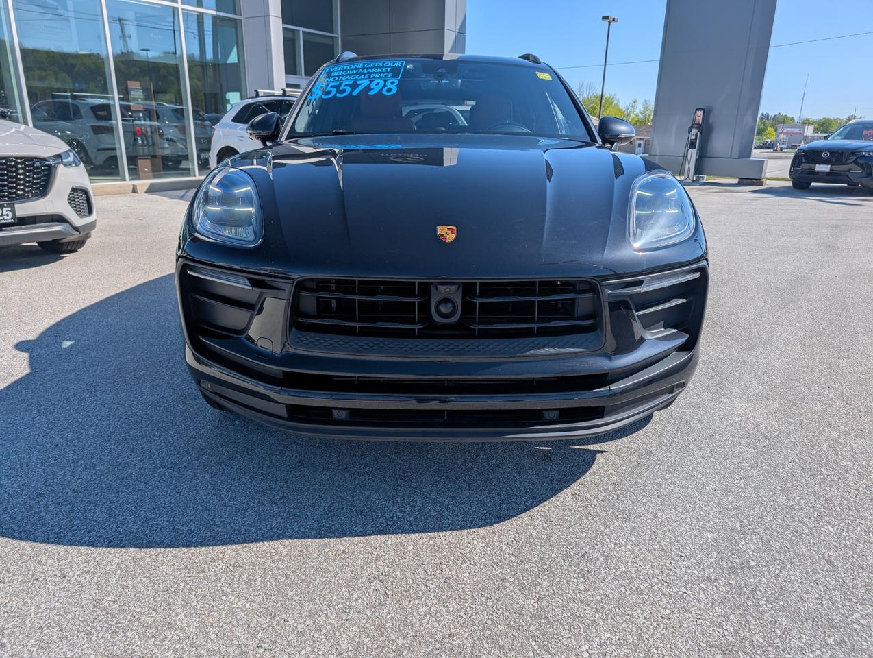 2022 Porsche Macan  Photo