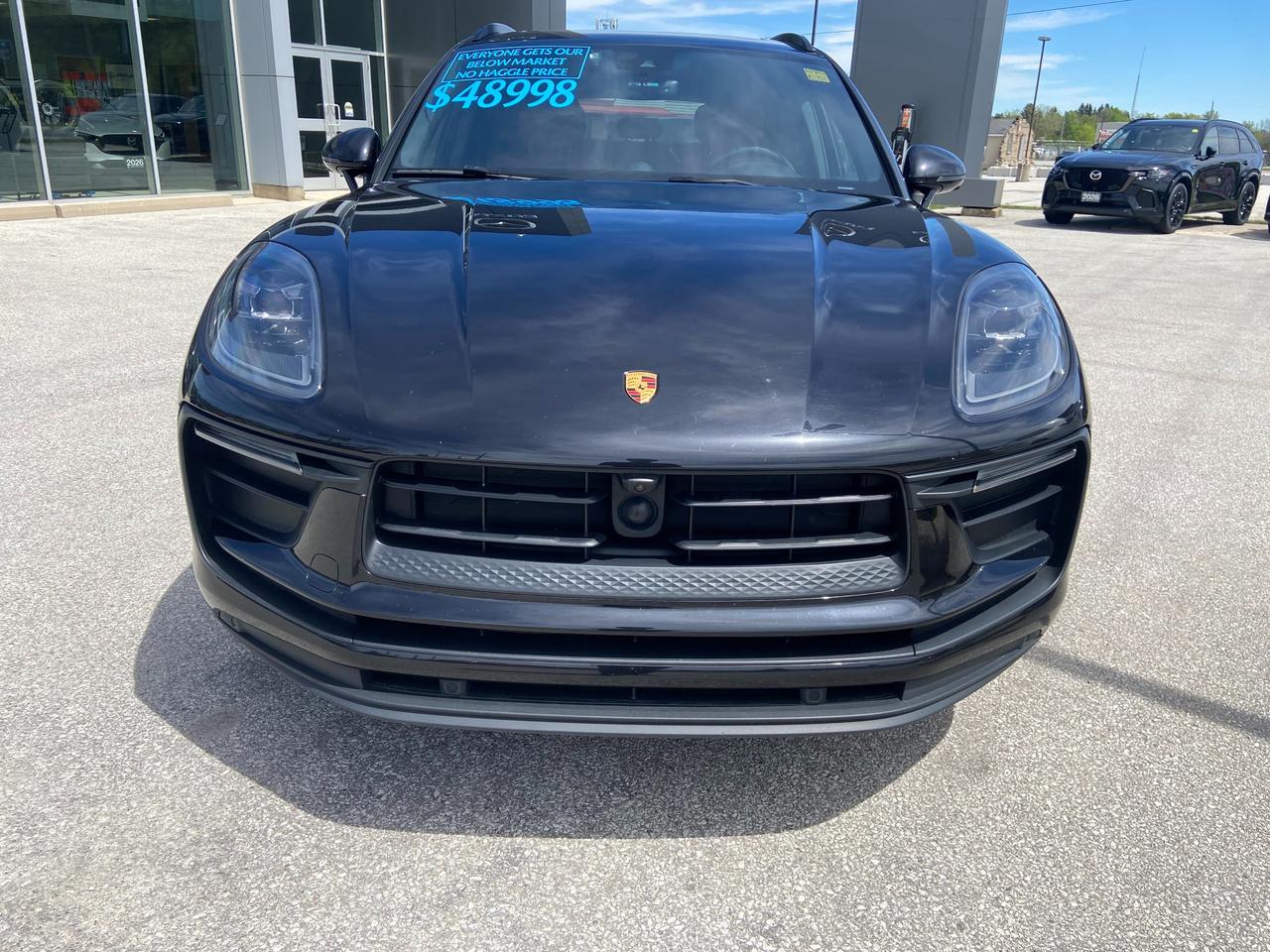2022 Porsche Macan  Photo