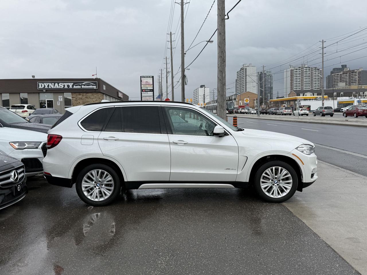 2015 BMW X5 | PREMIUM | HARMAN KARDON | LOADED - Photo #9