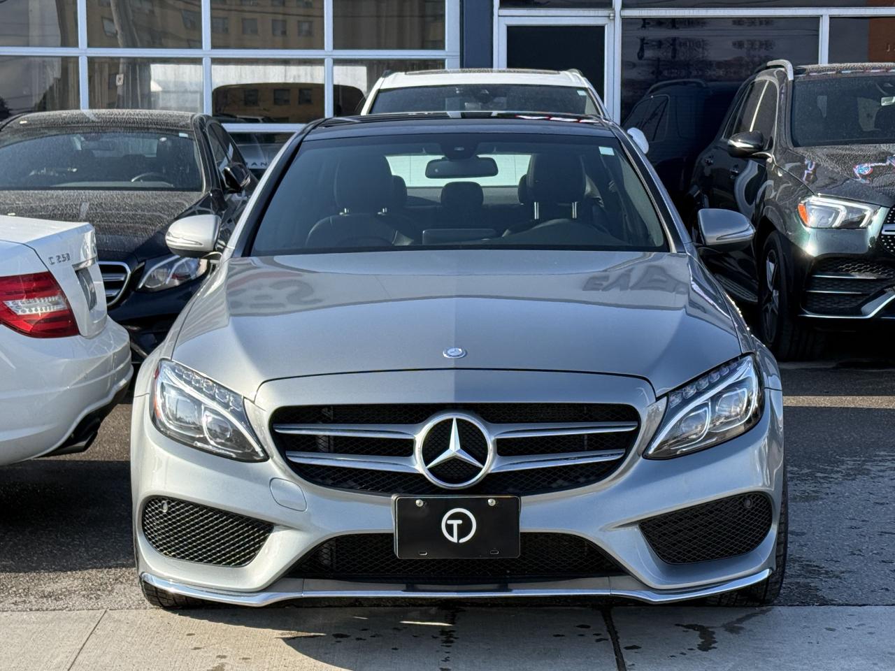 2016 Mercedes-Benz C-Class C300 //AMG SPORT | PANO | LOADED - Photo #5