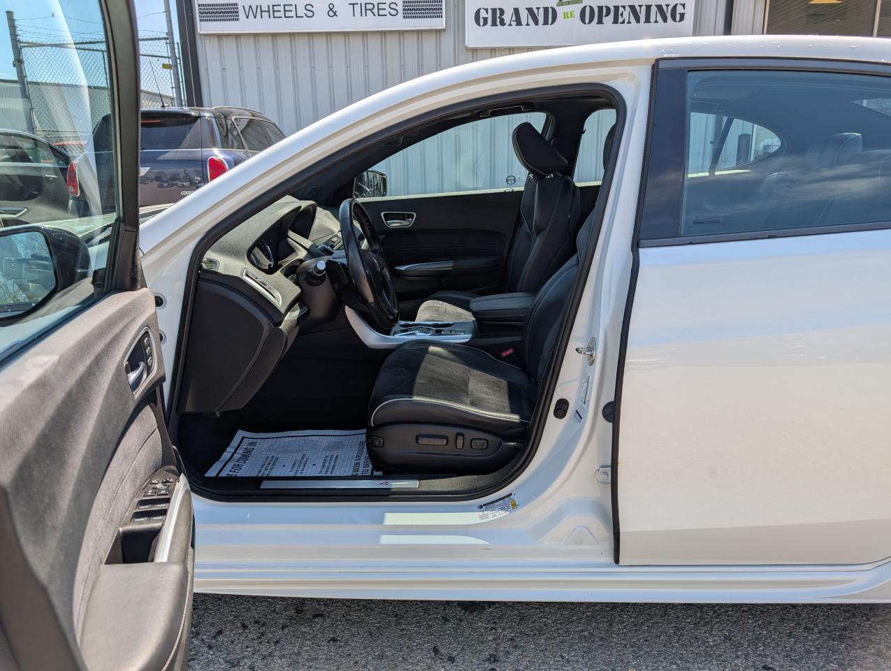 2018 Acura TLX  - Photo #12