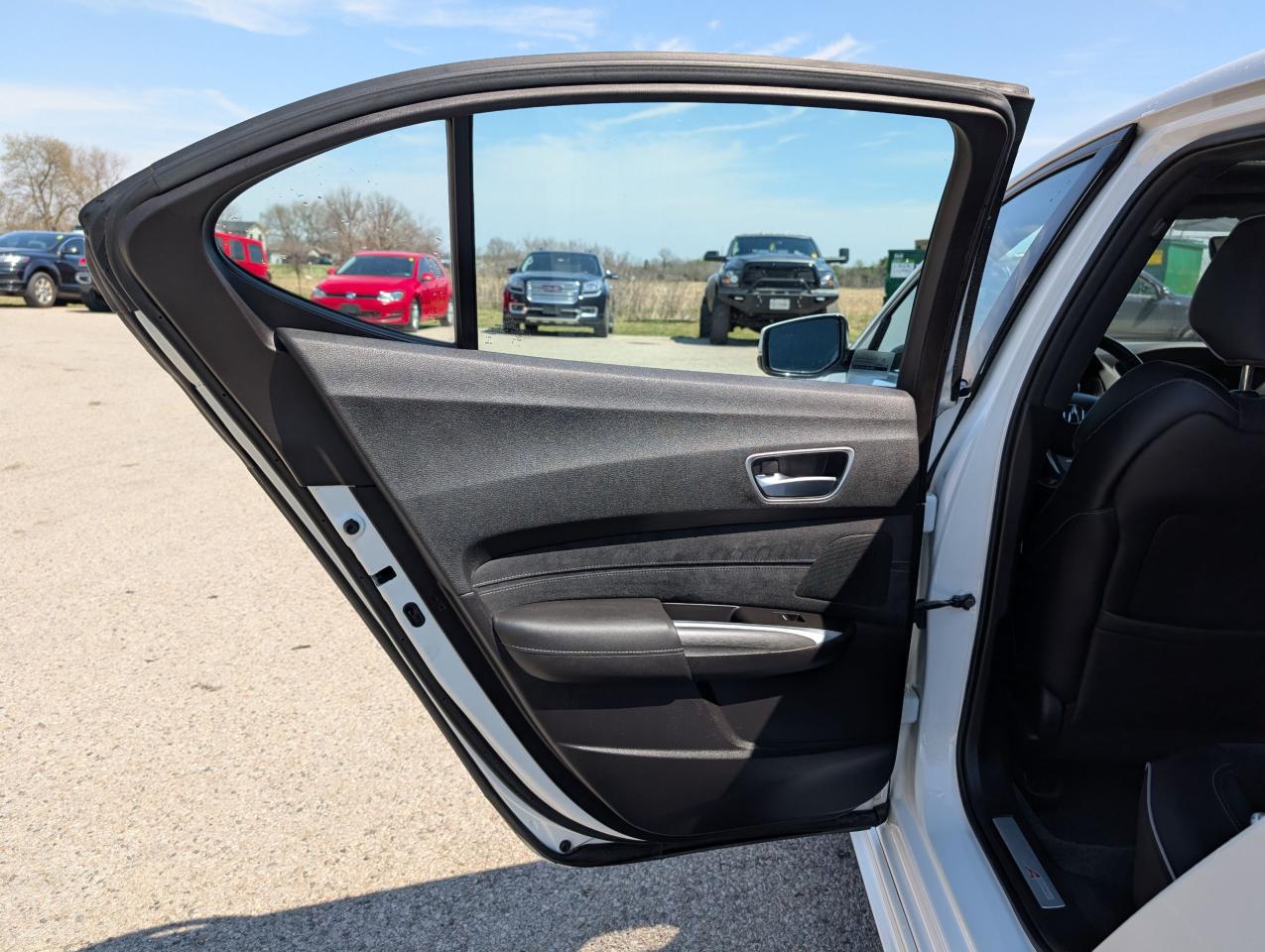 2018 Acura TLX  - Photo #17