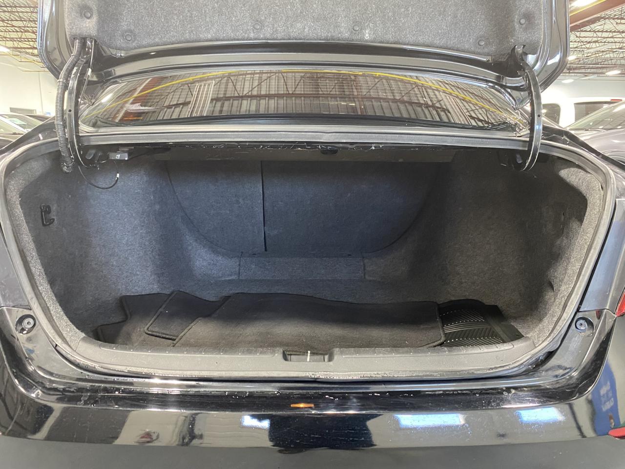 2018 Honda Accord LX - Photo #14