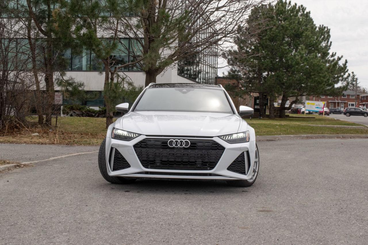 2021 Audi RS 6 Avant Quattro - Photo #2