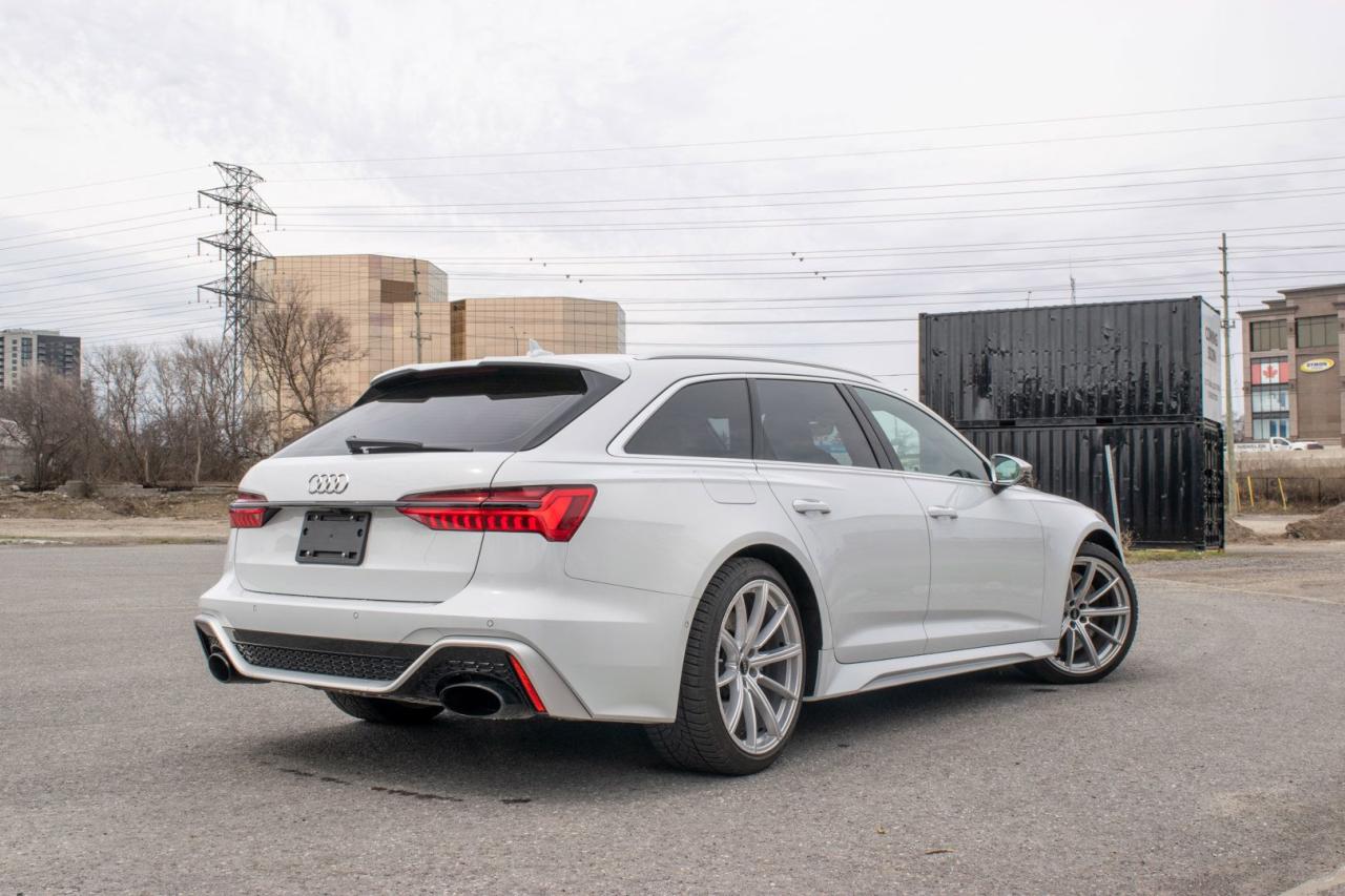 2021 Audi RS 6 Avant Quattro - Photo #5