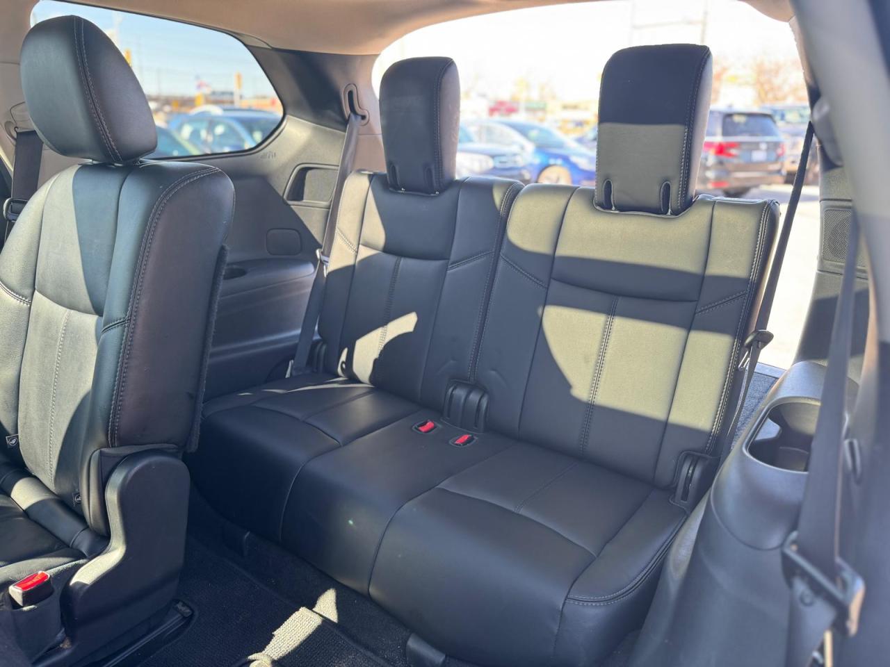 2015 Nissan Pathfinder 7 PASSS NAVI AWD PANORAMUC SUNROOF BLINDSPOT B-CAM - Photo #14