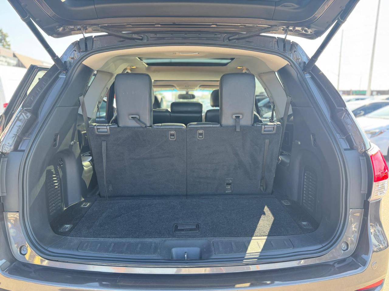 2015 Nissan Pathfinder 7 PASSS NAVI AWD PANORAMUC SUNROOF BLINDSPOT B-CAM - Photo #15