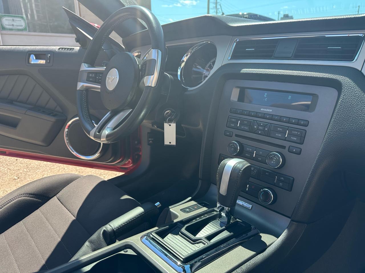 2013 Ford Mustang 2DR CONV V6 PREMIUM - Photo #10