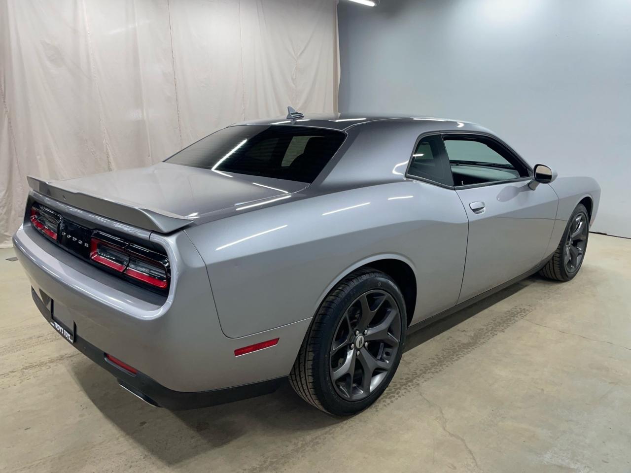2018 Dodge Challenger SXT Plus