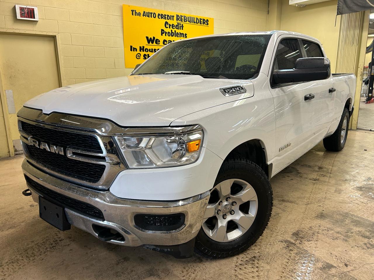 2019 RAM 1500 TRADESMAN - Photo #2