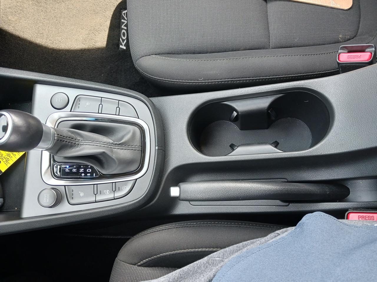 2022 Hyundai KONA Preferred - Photo #8