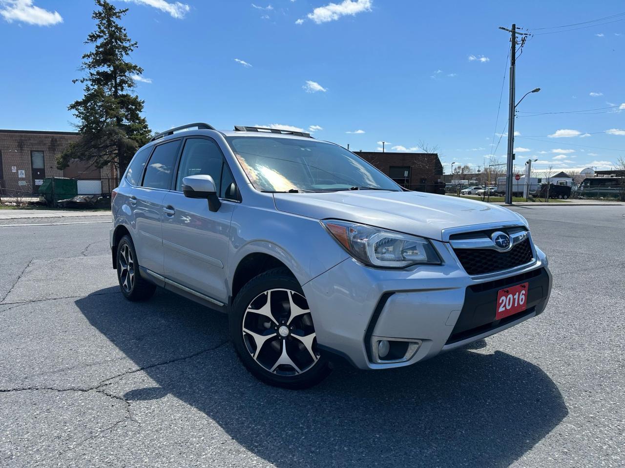2016 Subaru Forester 2.0XT Touring Photo4