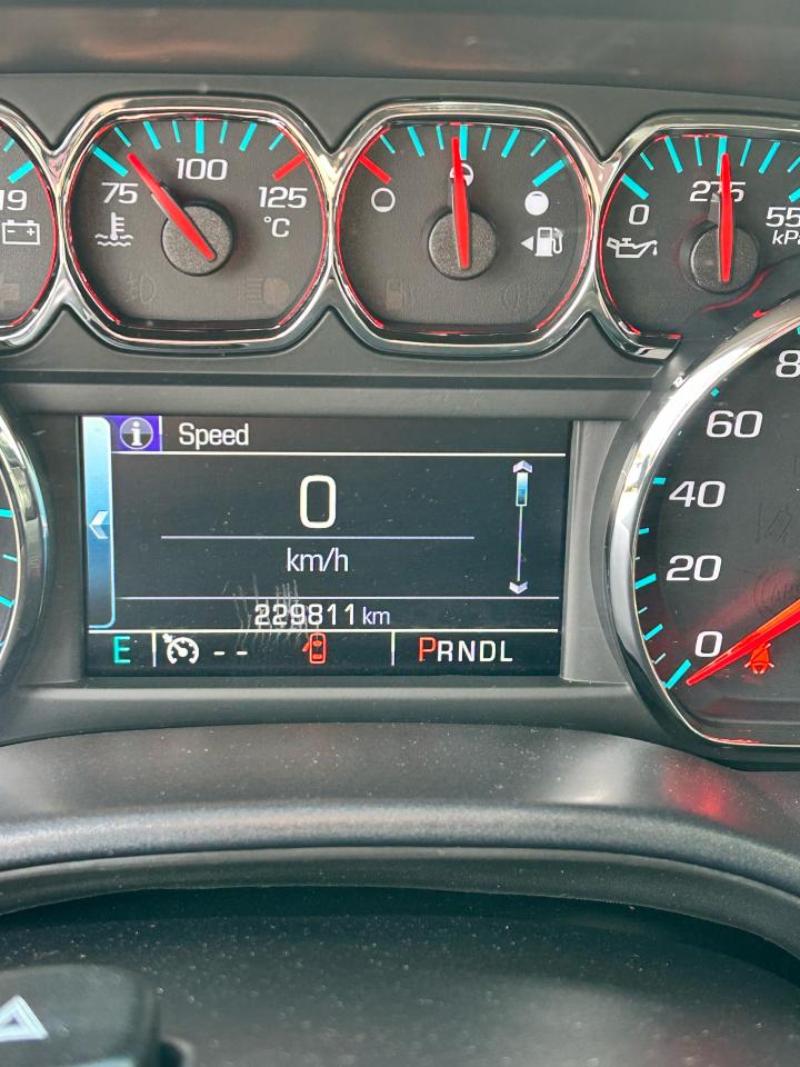 2017 GMC Sierra 1500 4WD CREW CAB 143.5" SLT - Photo #10