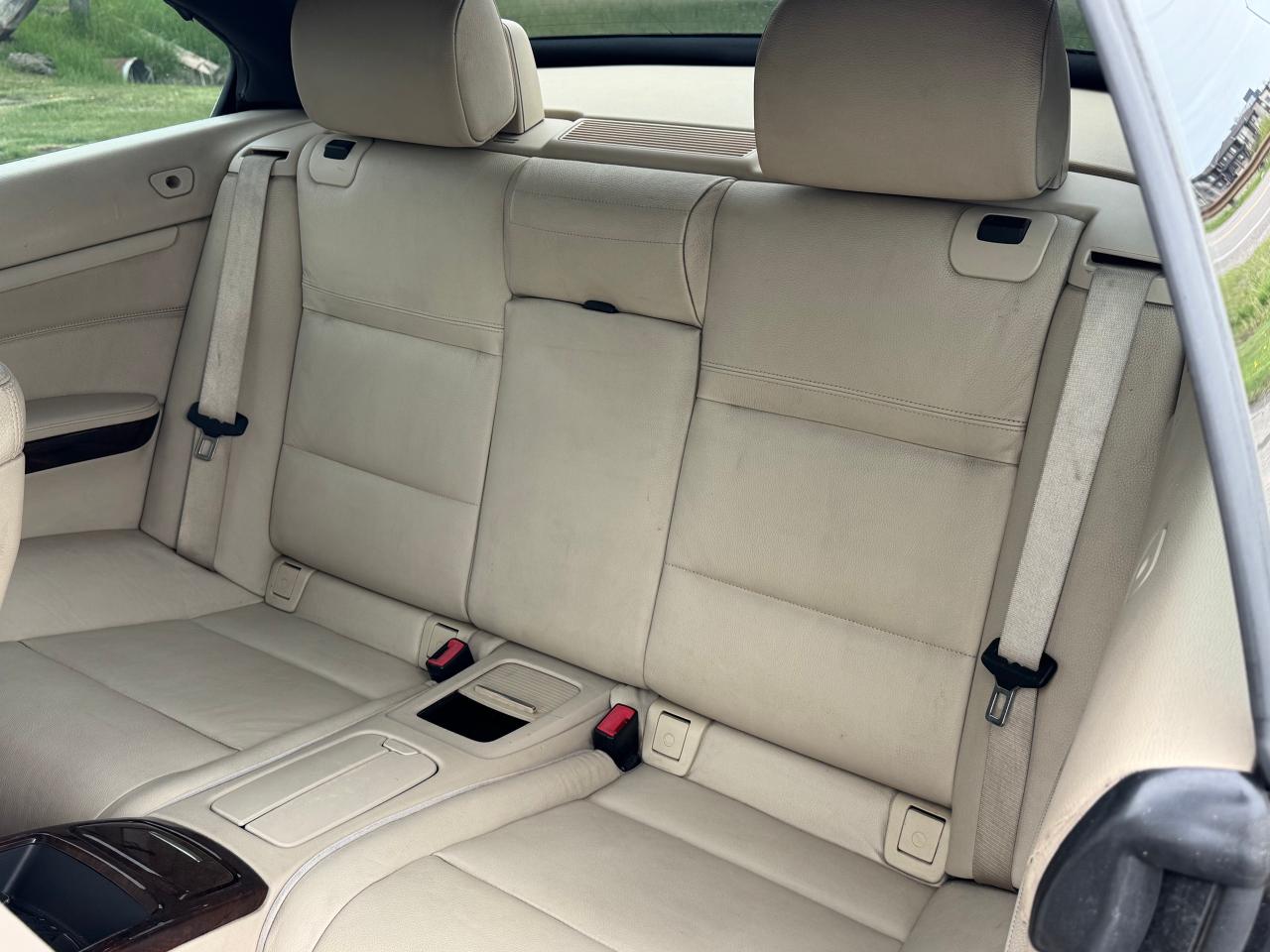 2008 BMW 3 Series 335i **HARD TOP CONVERTIBLE** - Photo #32