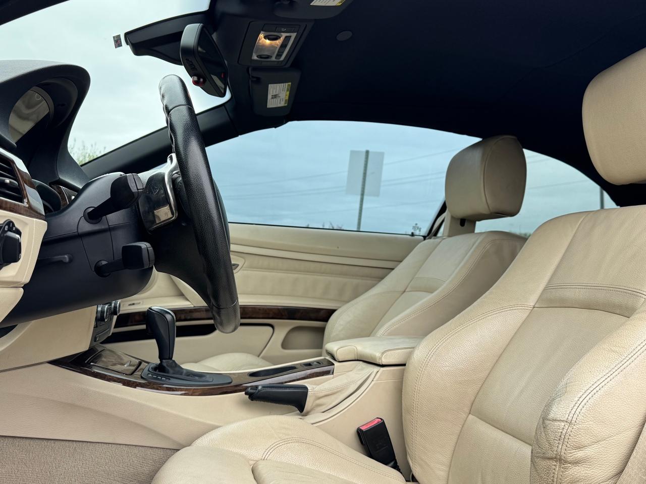 2008 BMW 3 Series 335i **HARD TOP CONVERTIBLE** - Photo #31