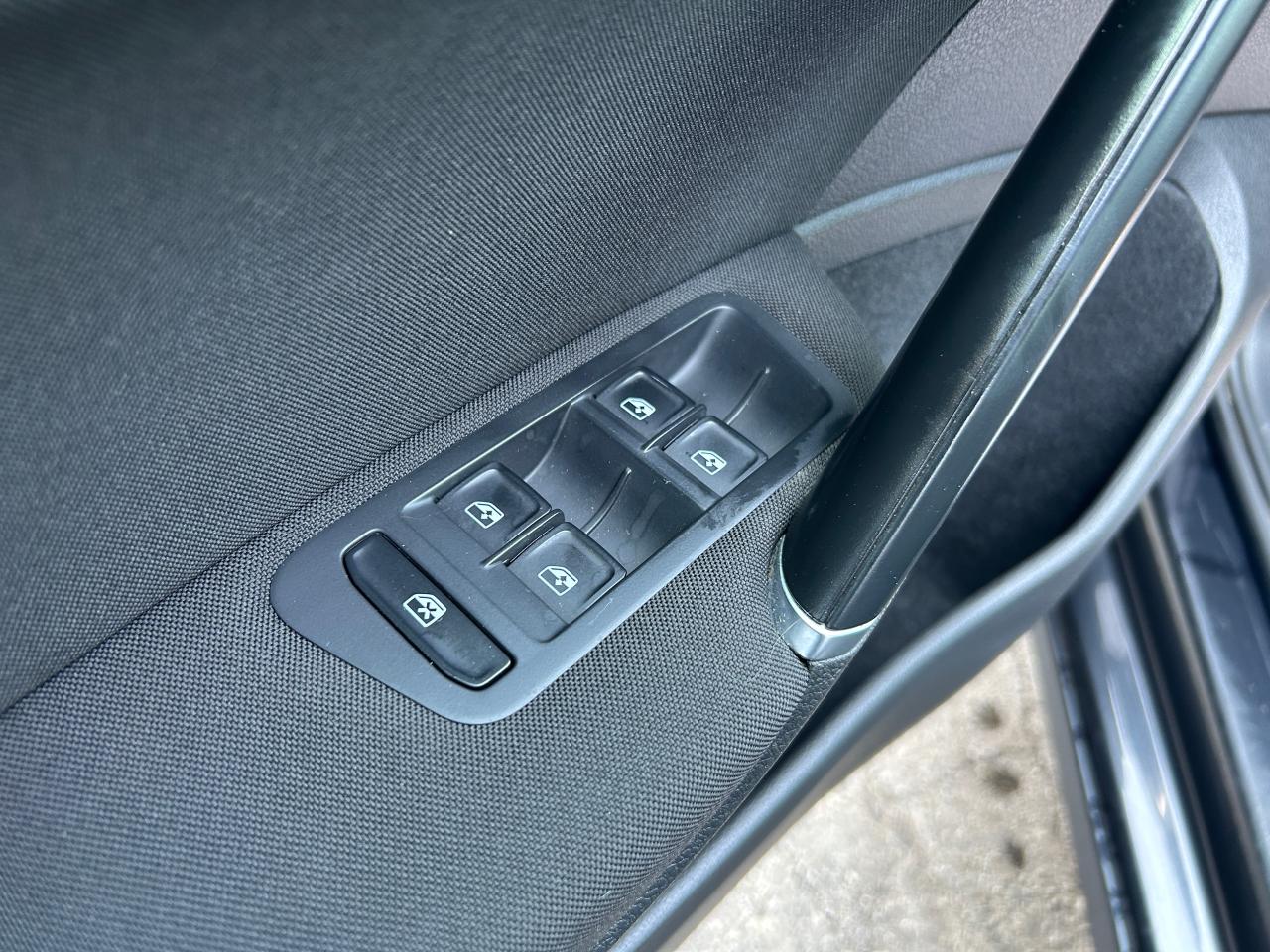 2018 Volkswagen Golf Trendline 5-door Auto - Photo #10