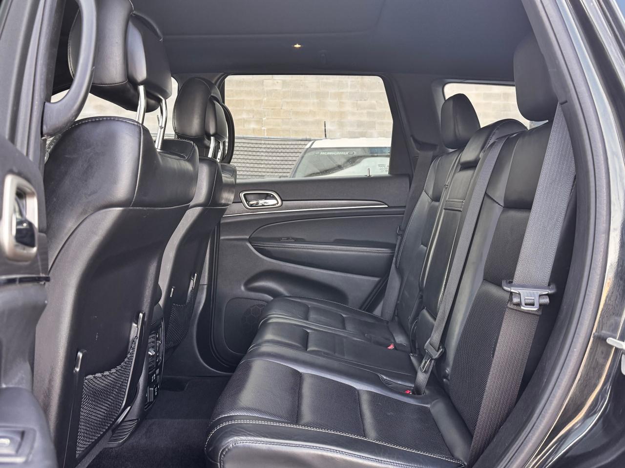 2016 Jeep Grand Cherokee Limited **CLEAN CARFAX**LOW KM'S** - Photo #29