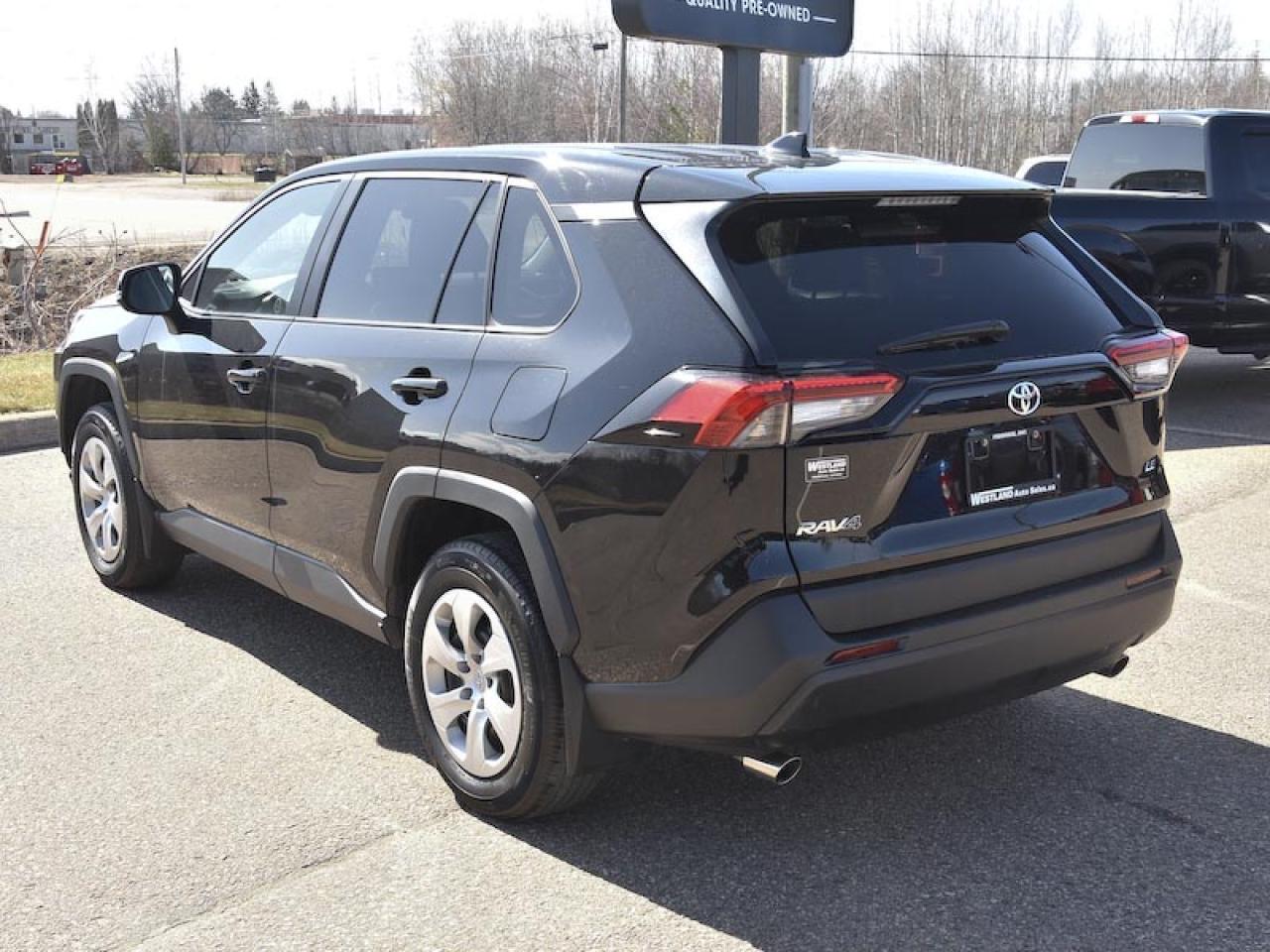 2022 Toyota RAV4 LE - Photo #3