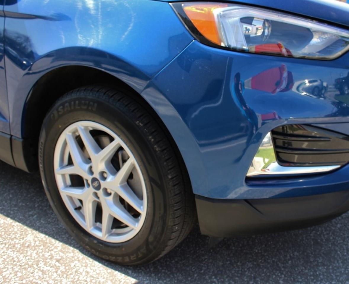 2022 Ford Edge SEL*AWD*Heated Leather*CarPlay*Rear Cam Photo4