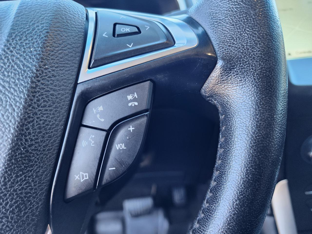 2018 Ford Edge SEL AWD - Photo #21