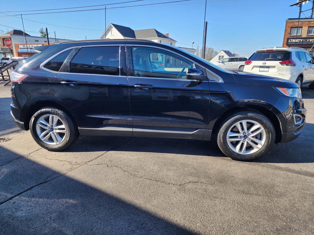 2018 Ford Edge SEL AWD - Photo #5