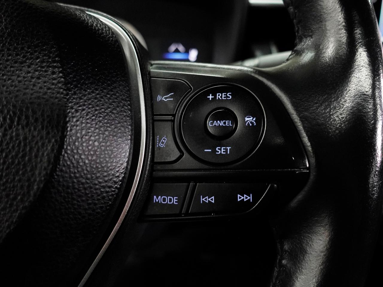 2020 Toyota Corolla SE | Sunroof | ACC | BSM | Heated Seats | CarPlay