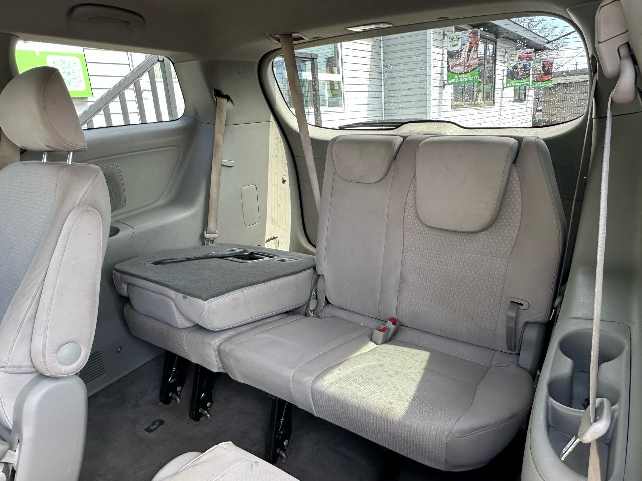 2016 Kia Sedona  - Photo #18