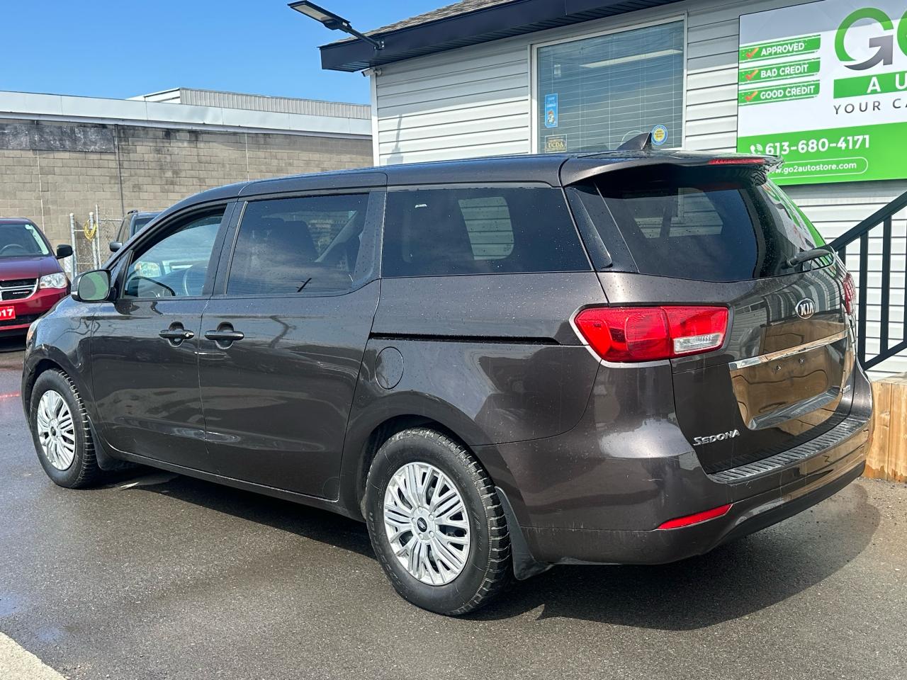 2016 Kia Sedona  - Photo #7