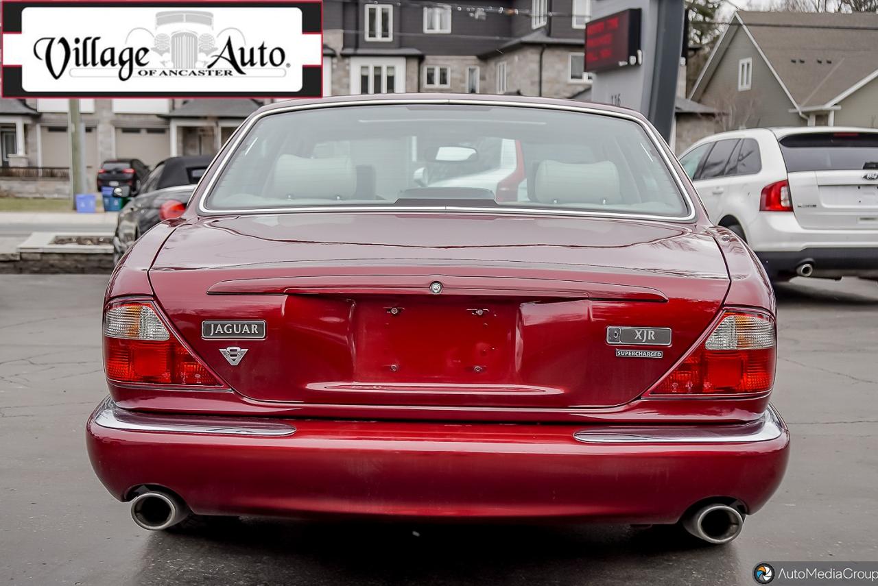2000 Jaguar XJR 4dr Sdn Supercharged, XJR - Photo #7