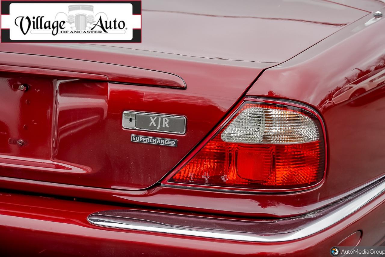 2000 Jaguar XJR 4dr Sdn Supercharged, XJR - Photo #6