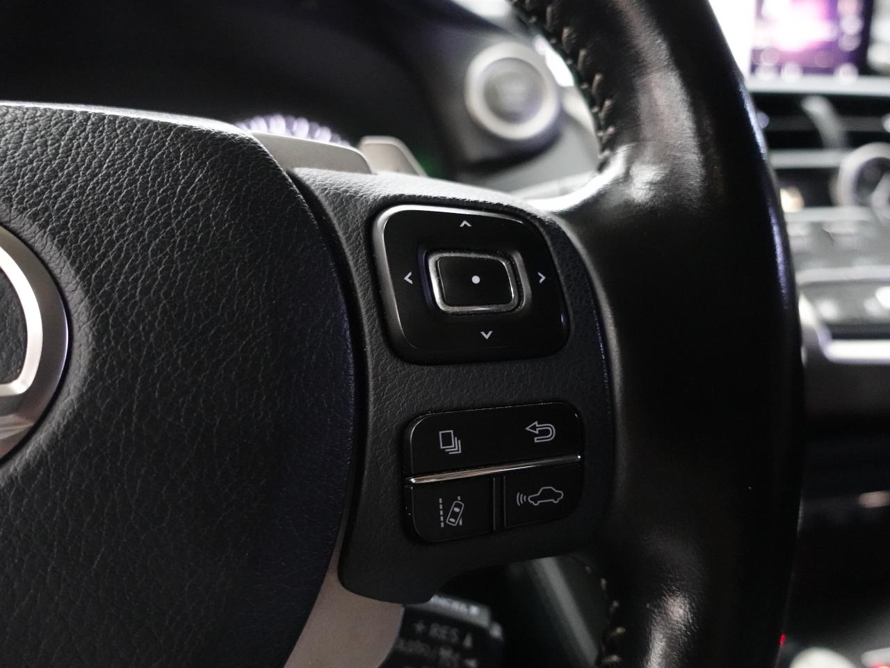 2020 Lexus NX AWD | Nav | Sunroof | ACC | Heated Seats | CarPlay