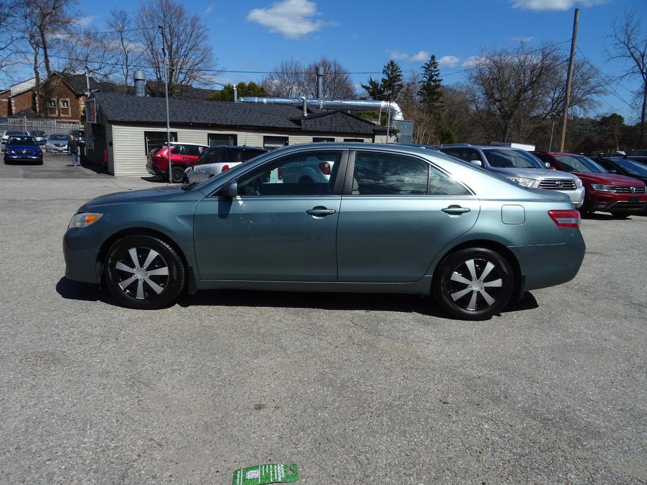 2010 Toyota Camry LE