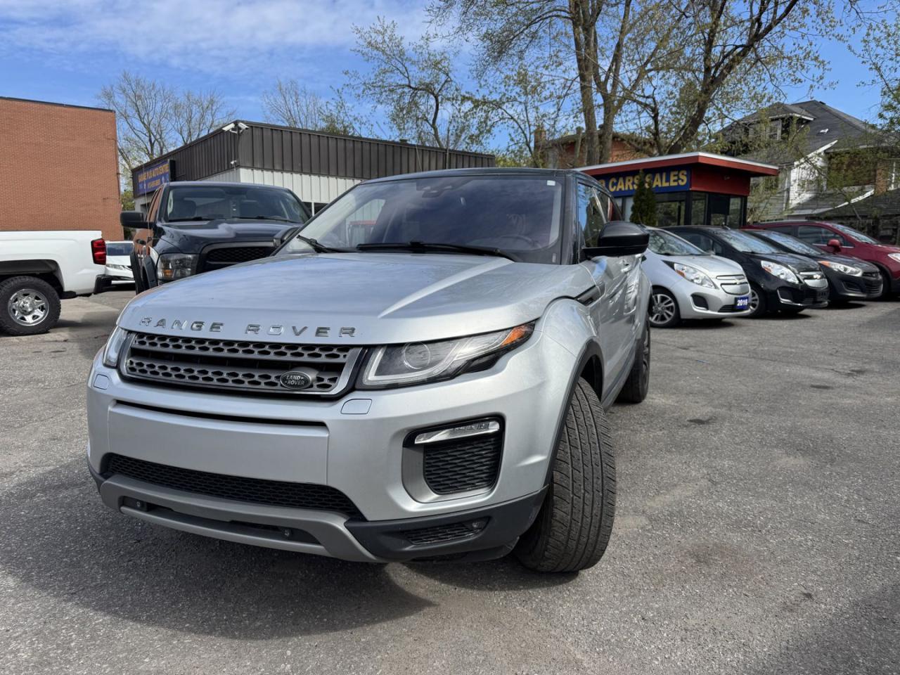 2016 Land Rover Evoque SE - Photo #2