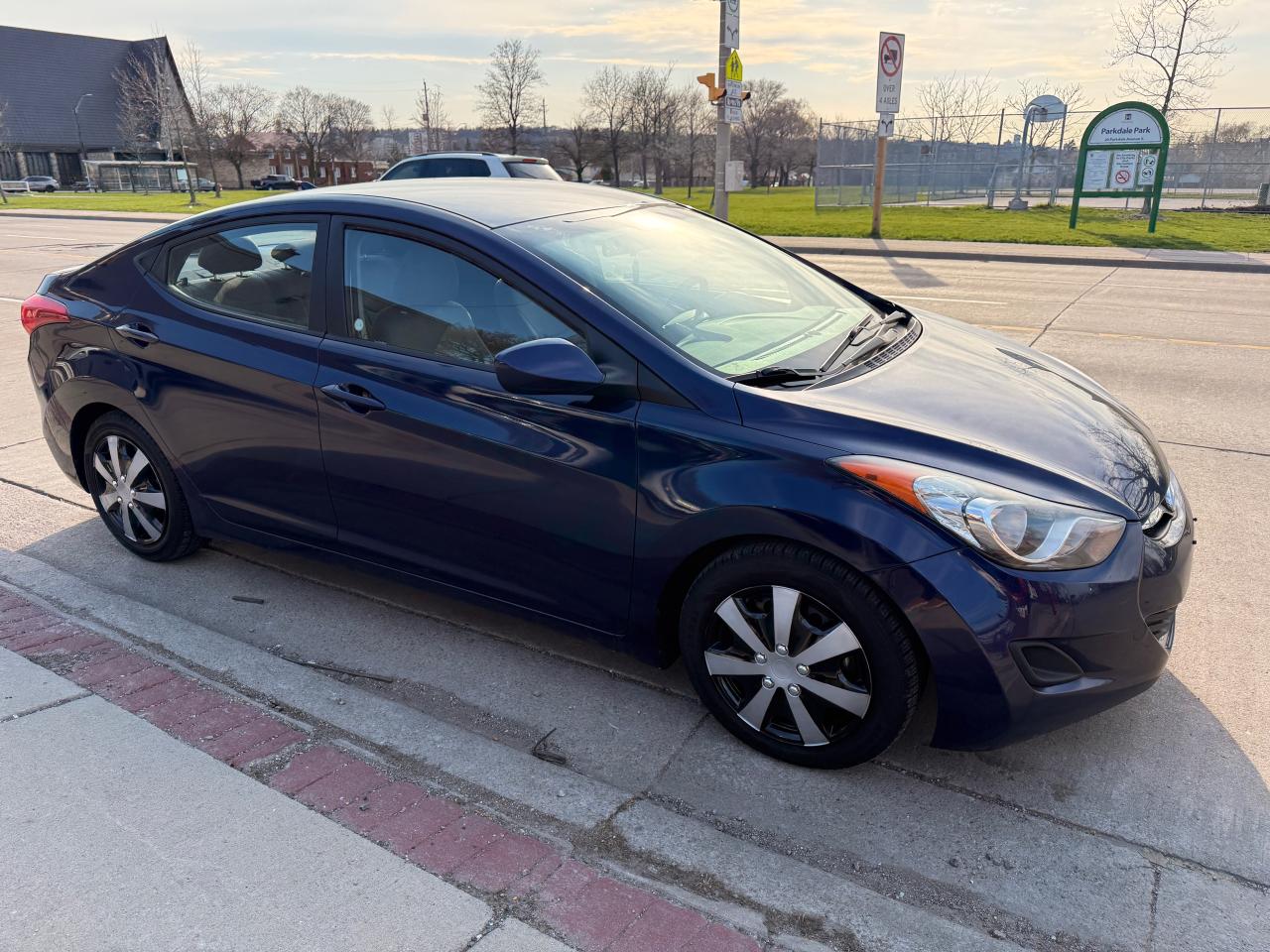 2013 Hyundai Elantra 4dr Sdn Auto - Photo #7