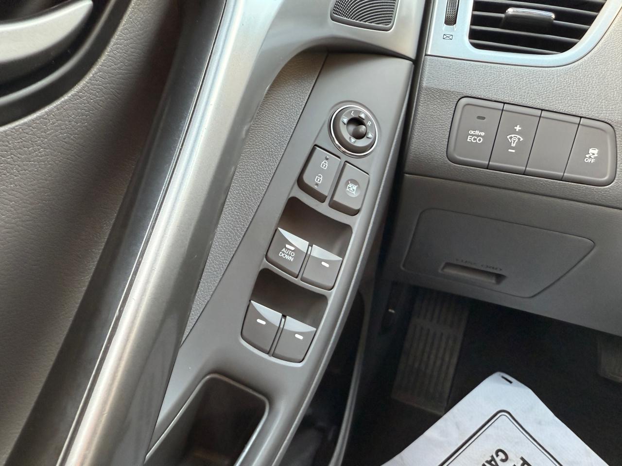 2013 Hyundai Elantra 4dr Sdn Auto - Photo #27