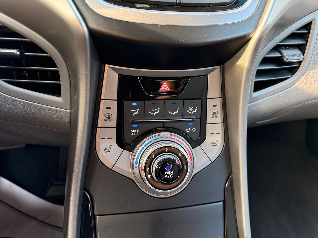 2013 Hyundai Elantra 4dr Sdn Auto - Photo #25