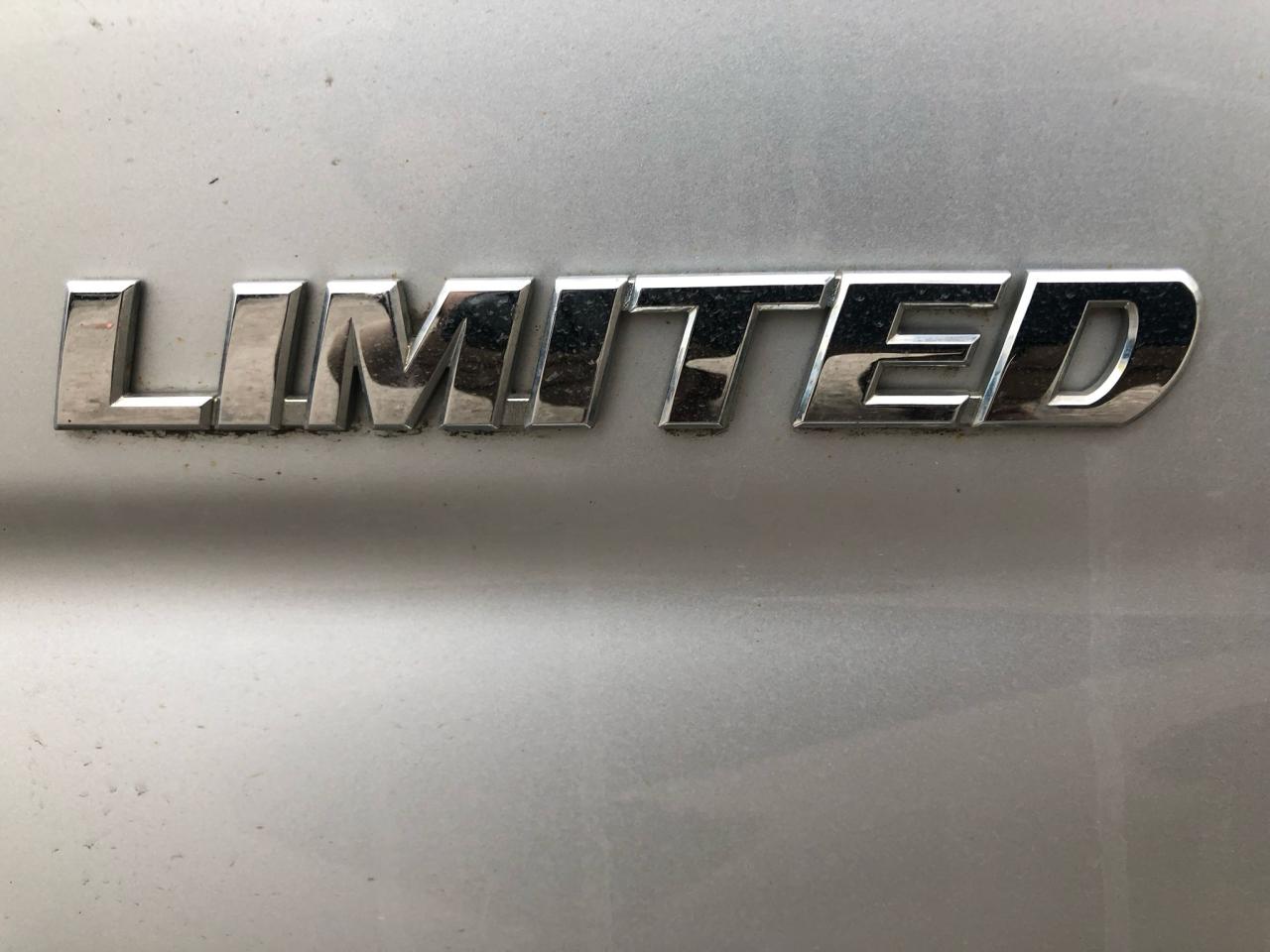 2006 Toyota RAV4 LIMITED CERTIFIED WITH 3 YEARS WARRANTY INCLUDED. - Photo #7