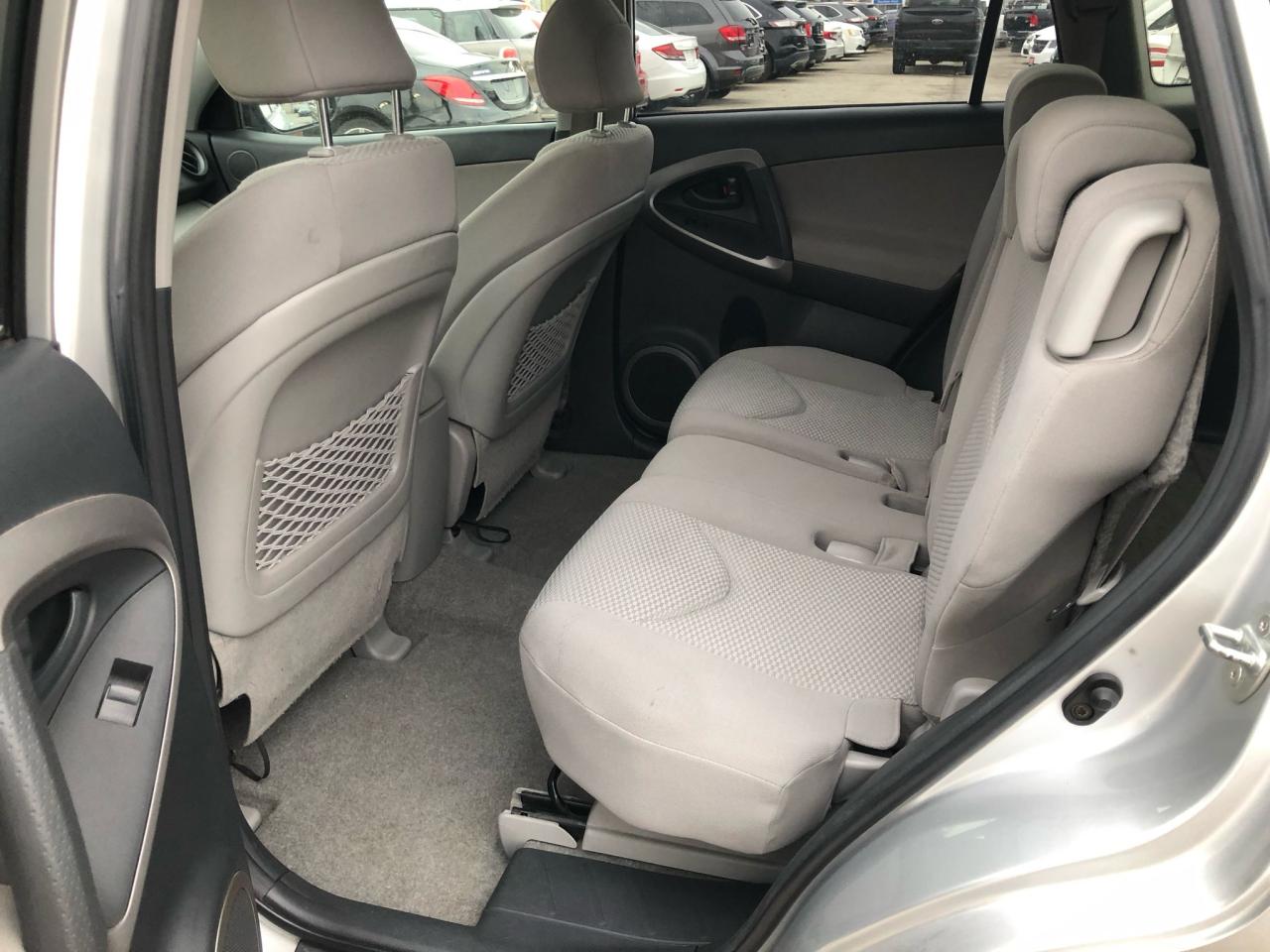 2006 Toyota RAV4 LIMITED CERTIFIED WITH 3 YEARS WARRANTY INCLUDED. - Photo #10