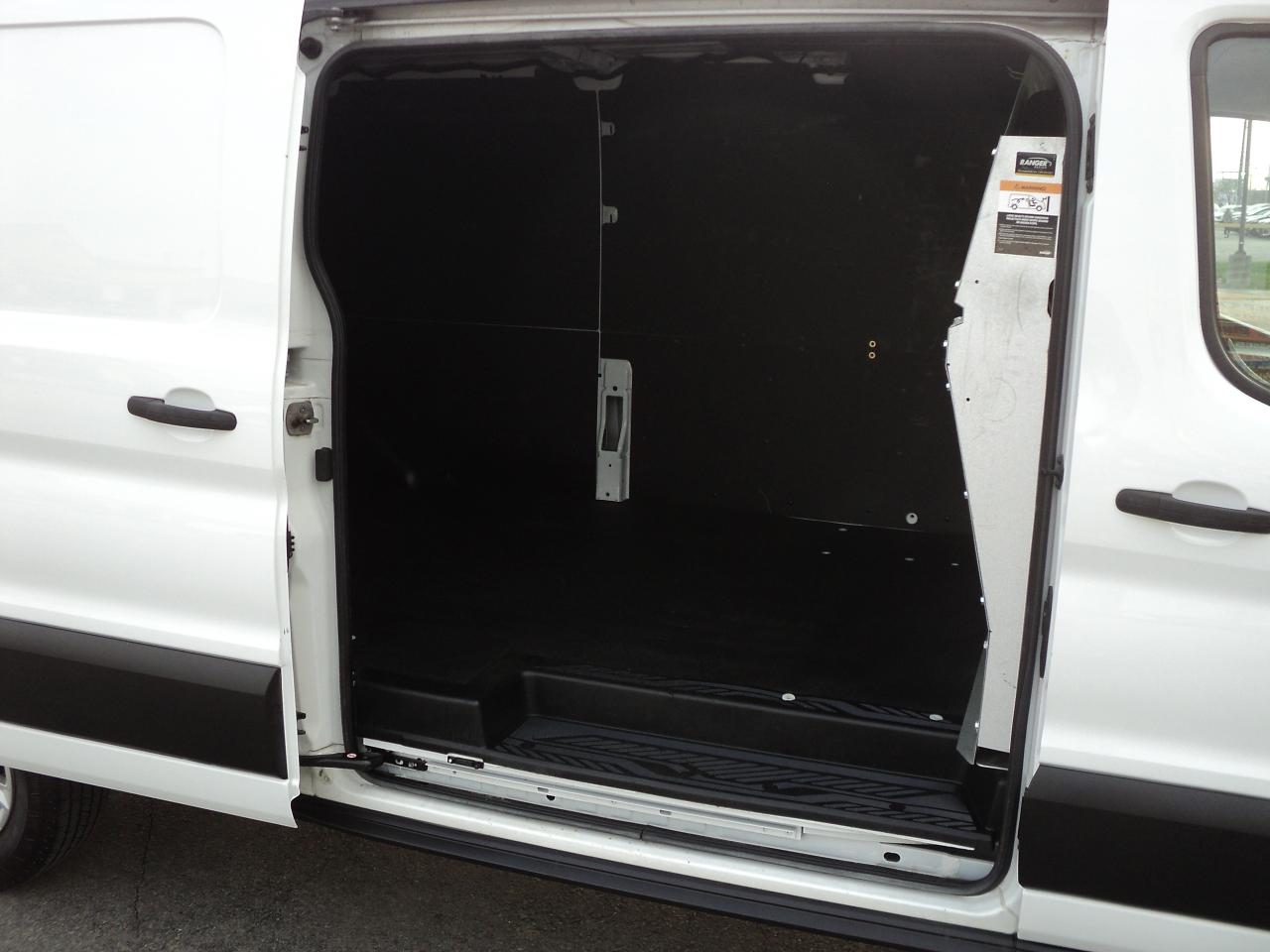 2021 Ford Transit Cargo Van T-250 LowRoof 148"WB 3.5L6cyl RWD BackUpCam - Photo #10