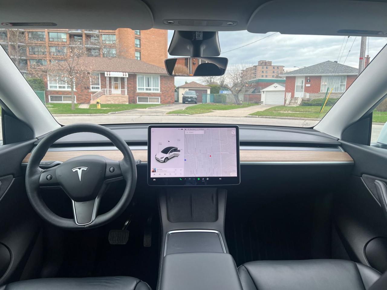 2021 Tesla Model Y LONG RANGE - Photo #16