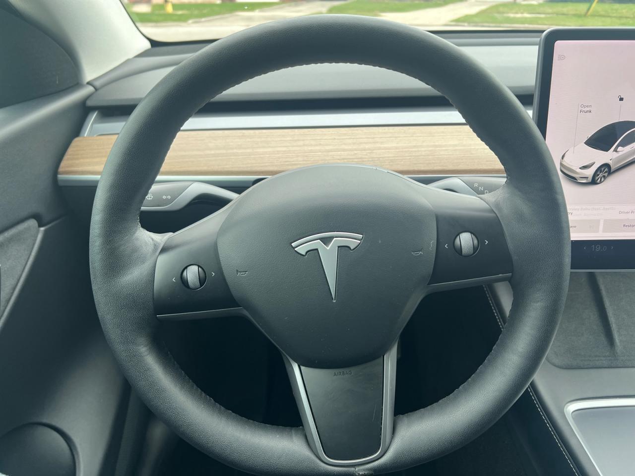 2021 Tesla Model Y Long Range AWD Photo