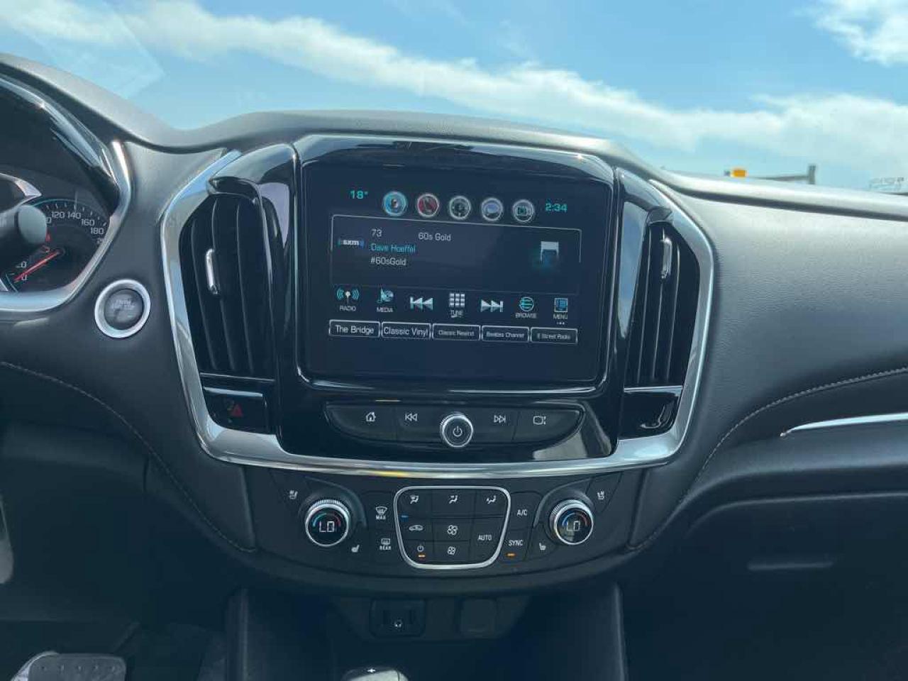 2018 Chevrolet Traverse Premier - Photo #10