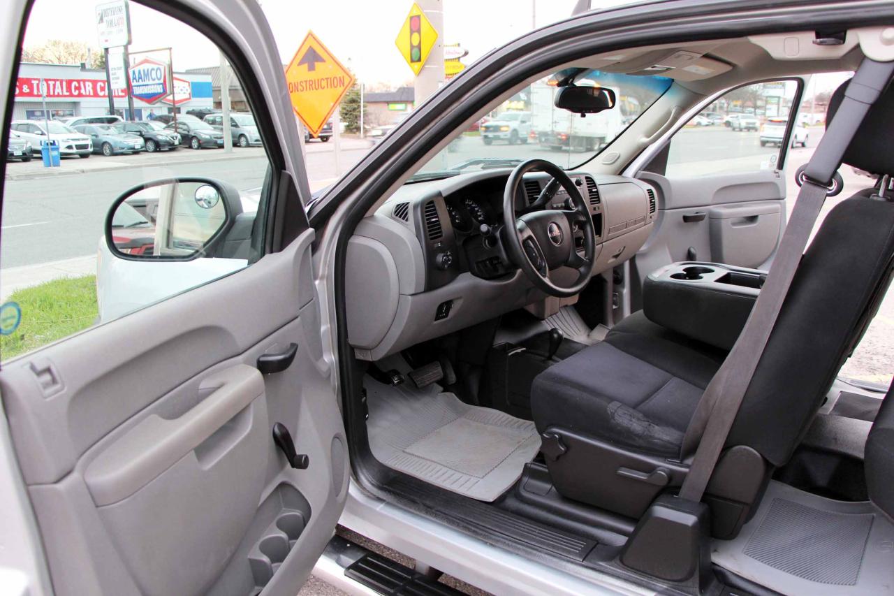 2011 GMC Sierra 1500 4WD Ext Cab 143.5" WT - Photo #13