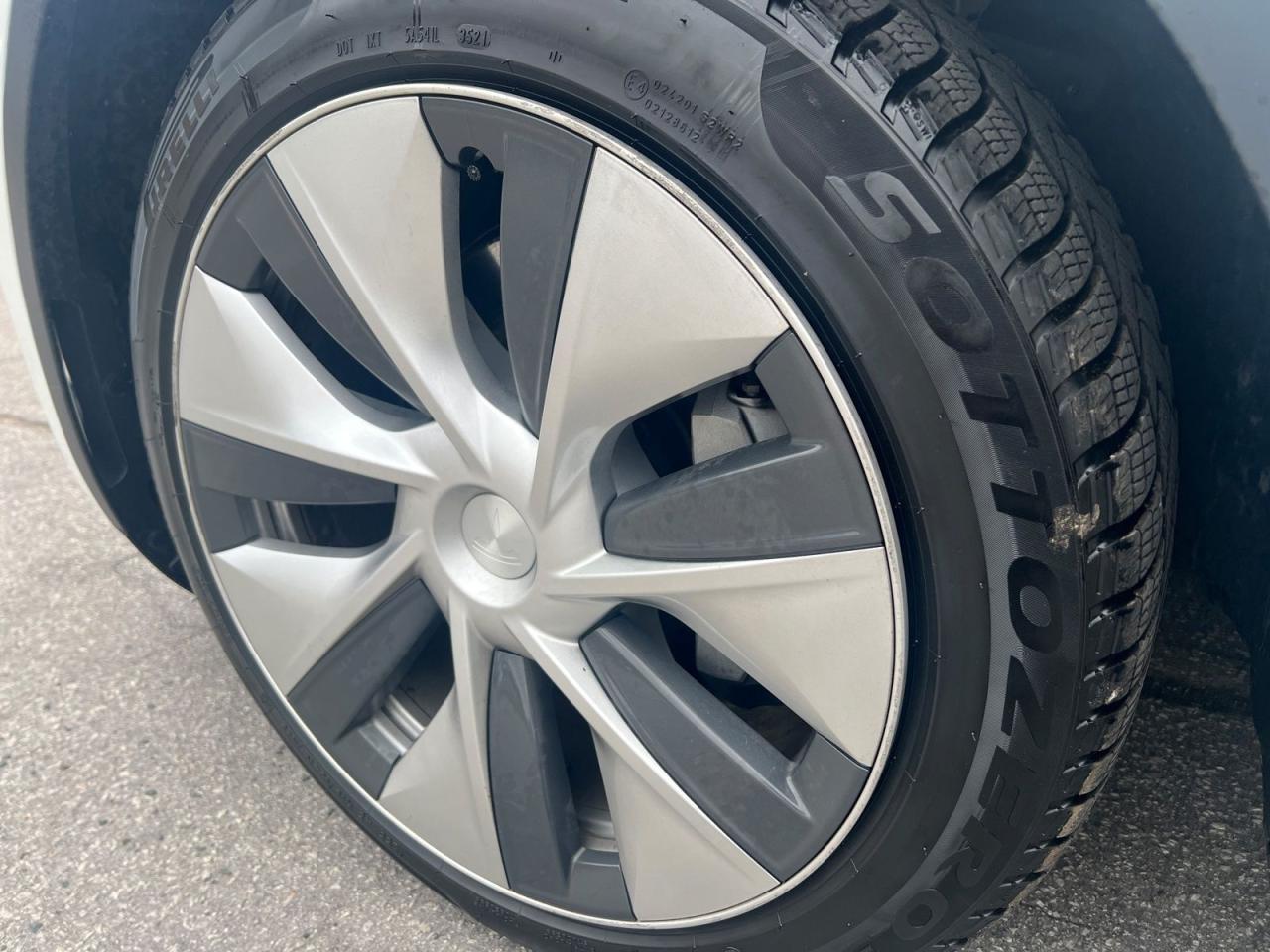 2021 Tesla Model Y Long Range AWD - Photo #7