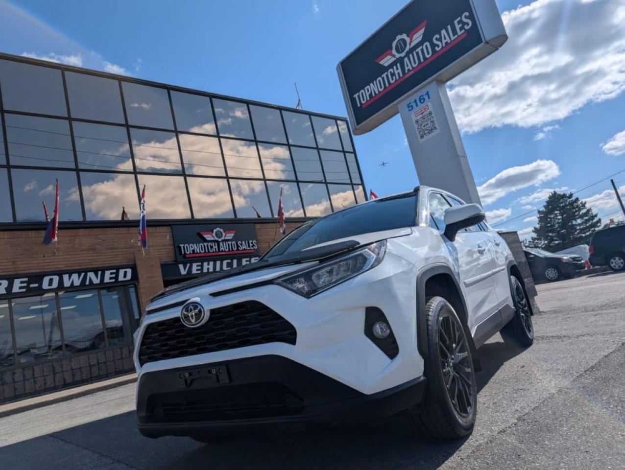 Used 2021 Toyota RAV4 XLE (ONE OWNER) for sale in North York, ON