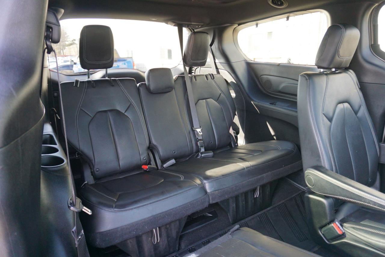 2018 Chrysler Pacifica V6 TOURING-L PLUS S CERTIFIED *FREE ACCIDENT* NAVI 360 CAMERA DVD PANO ROOF HEATED LEATHER P,SENSORS - Photo #16