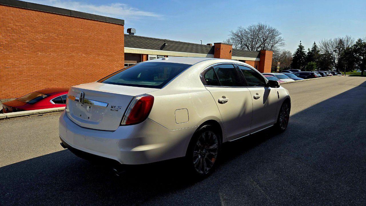 2011 Lincoln MKS 4DR SDN 3.5L AWD - Photo #5