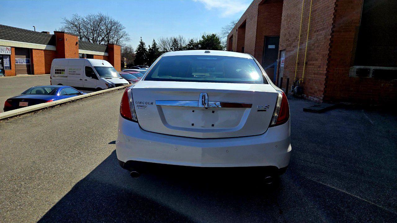2011 Lincoln MKS 4DR SDN 3.5L AWD - Photo #6